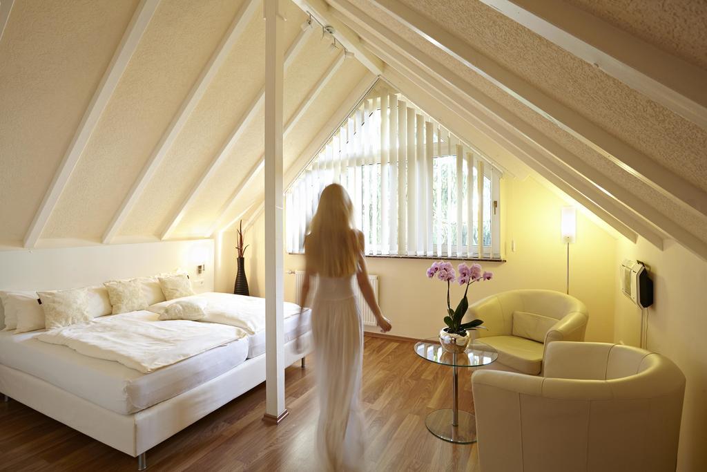 Hotel Bonjour Bad Soden am Taunus Dış mekan fotoğraf