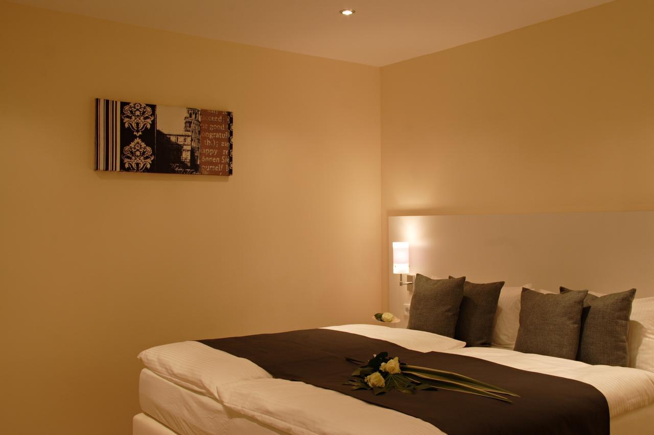 Hotel Bonjour Bad Soden am Taunus Dış mekan fotoğraf
